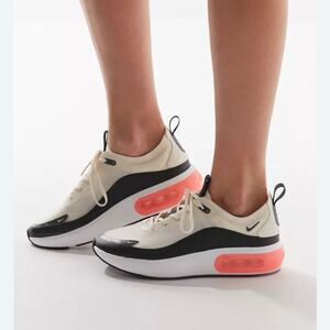 Nike Air Max Dia SE Pale Ivory Black Sneakers Size 8.5